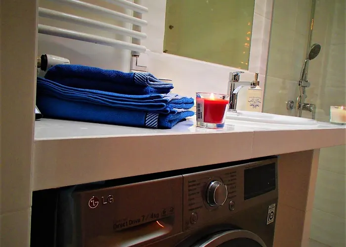 Garden Nowa 5 Dzielnica * كراكوفيا